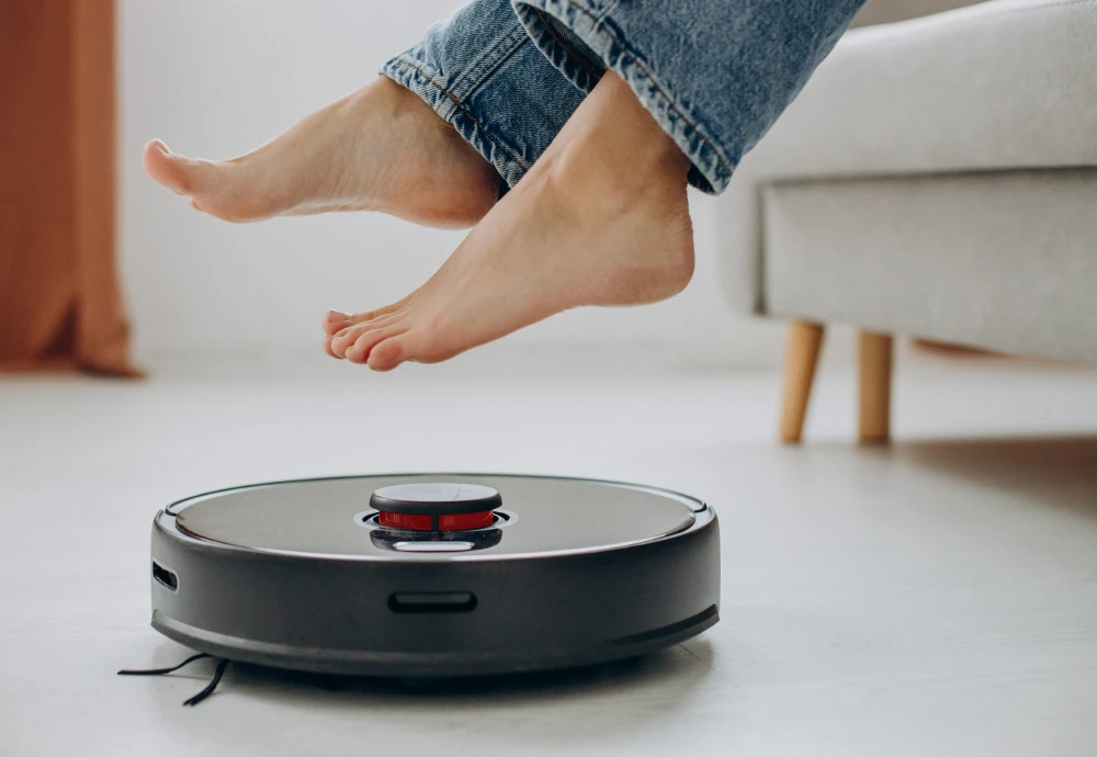 robot vacuum with self cleaning mop